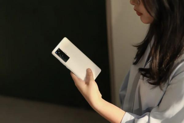 vivo X70 Pro 「獨白」配色上手實拍