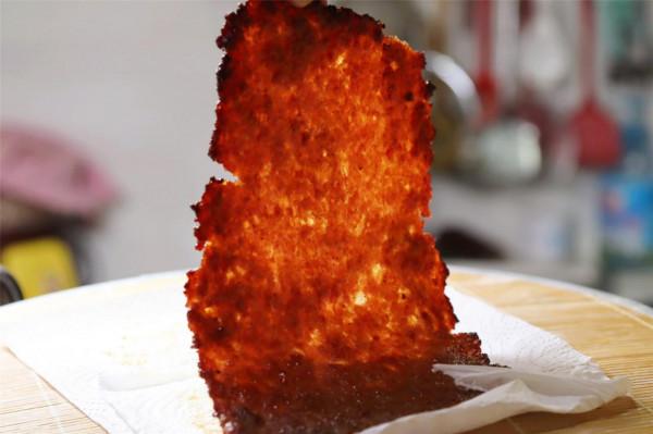 豬肉這吃法太舒坦了,餓了饞了來一片,越嚼越香,做法還不難 豬肉這吃法太舒坦了,餓了饞了來一片,越嚼越香,做法還不難