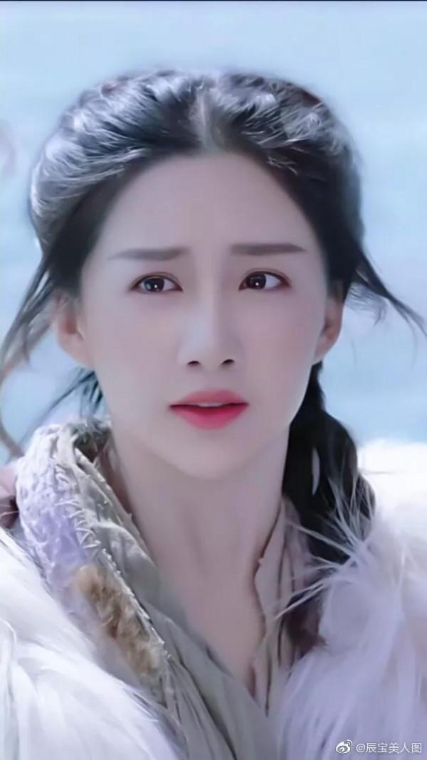 陳欣予唯美桌布