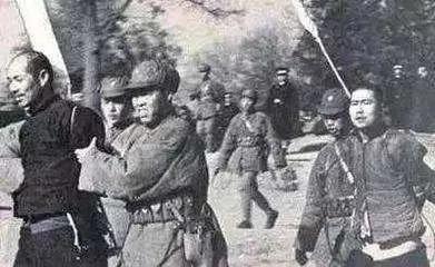 1971年,四川搬磚工吹牛暴露,竟是隱藏21年的土匪,身背19條人命 1971年,四川搬磚工吹牛暴露,竟是隱藏21年的土匪,身背19條人命