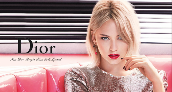 Dior也加入天貓手機殼的圍剿