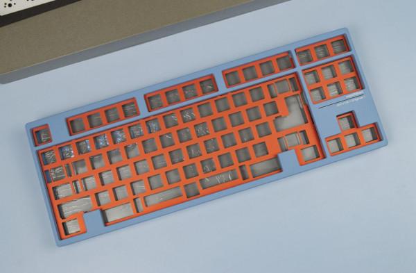 客製化鍵盤天花板：Matrix 1.2og 霧霾藍配色