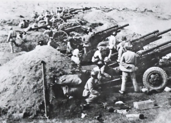 淮海戰役決定性的一戰，碾莊戰役究竟有多慘烈，黃百韜被迫自盡