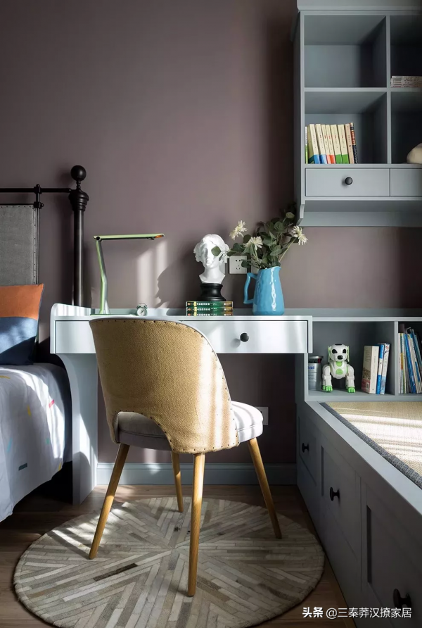 她家的美式風,格調高雅,空間瀰漫著懷舊情懷的古典浪漫氣息 她家的美式風,格調高雅,空間瀰漫著懷舊情懷的古典浪漫氣息