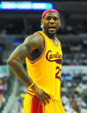 詹姆斯可能回到夢開始的地方，效仿加內特和艾弗森回到母隊退役