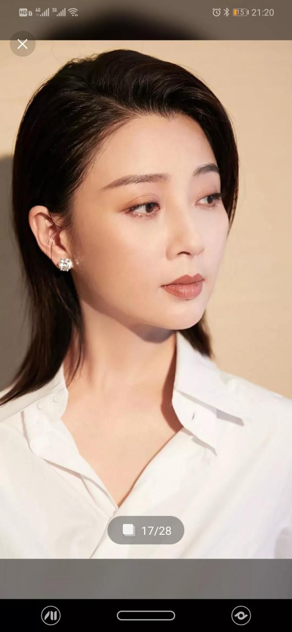 殷桃好美呀!40歲的人了,還是那麼漂亮,喜歡你 殷桃好美呀!40歲的人了,還是那麼漂亮,喜歡你