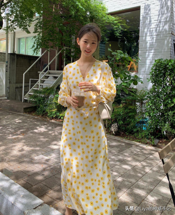 90斤和120斤的女生,穿同一件衣服差別到底有多大 90斤和120斤的女生,穿同一件衣服差別到底有多大