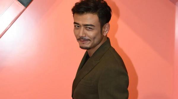 “小包總”楊爍:荷爾蒙下的痞帥和霸氣 “小包總”楊爍:荷爾蒙下的痞帥和霸氣