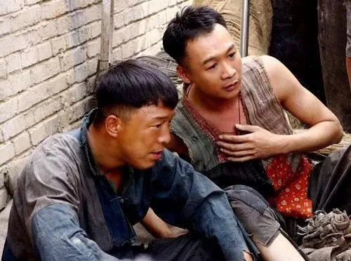 “青島小夥”黃渤,獨愛醜妻24年,林志玲、舒淇都要靠邊站 “青島小夥”黃渤,獨愛醜妻24年,林志玲、舒淇都要靠邊站