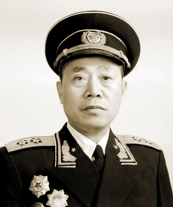 1958年懷仁堂開會,毛主席決定炮打金門,陶勇:我遇到了個大難題 1958年懷仁堂開會,毛主席決定炮打金門,陶勇:我遇到了個大難題