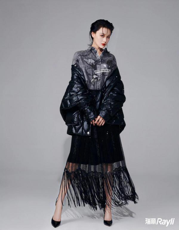 軍嫂張馨予才貌俱佳，何捷真是賺到了