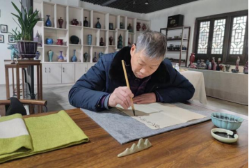 中國國寶級收藏品、殿堂級實用主義黑唐新花再續盧鈞新傳奇