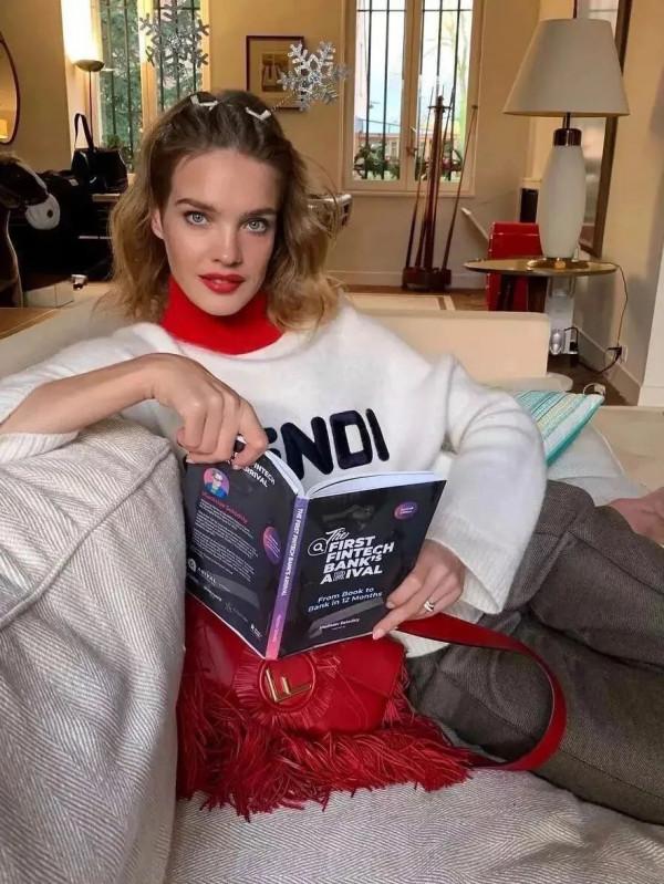 LVMH的太子妃、俄羅斯超模告訴你:最好的風格,叫品位 LVMH的太子妃、俄羅斯超模告訴你:最好的風格,叫品位