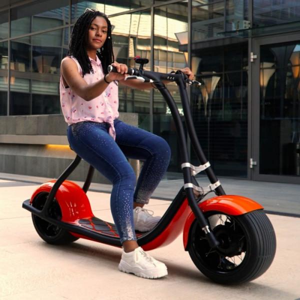 Scooterson Rolley+智慧電動滑板車正在Indiegogo上眾籌 Scooterson Rolley+智慧電動滑板車正在Indiegogo上眾籌