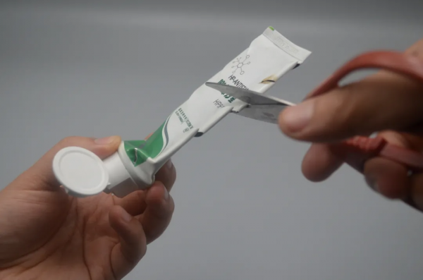 牙膏管不要扔，牙膏管裡還有5個實用的隱藏用途，省錢又實用