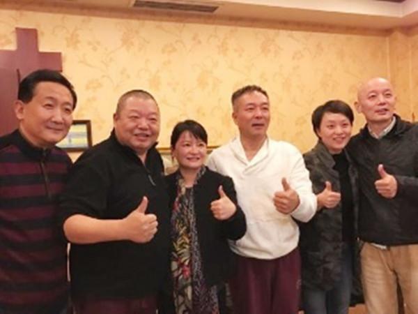 臧天朔最後的時光:話越來越少,患癌後不願朋友來探望 臧天朔最後的時光:話越來越少,患癌後不願朋友來探望