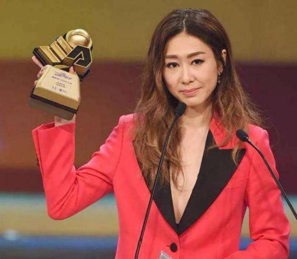 都說TVB演員青黃不接，內地小花又何嘗不是呢，觀眾只認那幾張臉