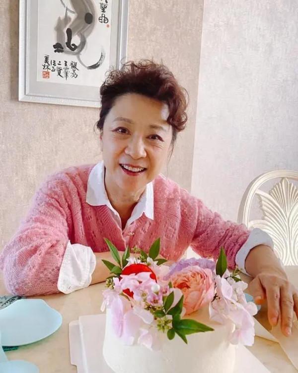 “天下第一嫂”王馥荔，72歲了依舊優雅端莊，狀態如“少女”