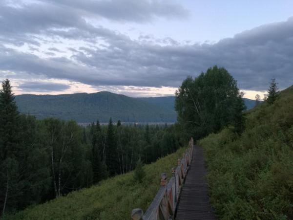 大美新疆八月全程遊記7：禾木印象-上（禾木橋、小木屋，下冰雹）