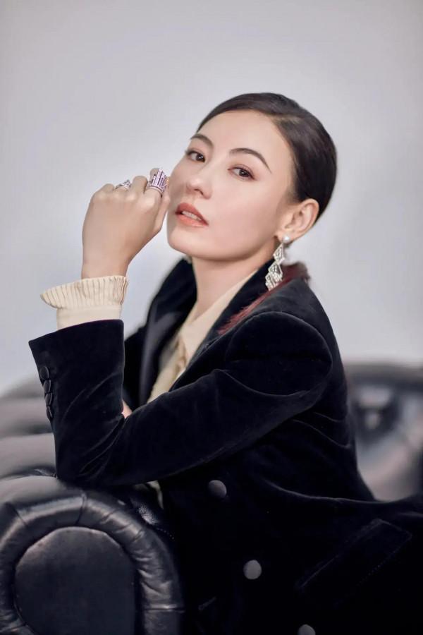 演員張柏芝美照歡迎觀看