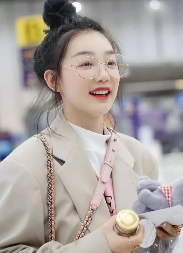 蜜蜂少女徐夢潔 蜜蜂少女徐夢潔