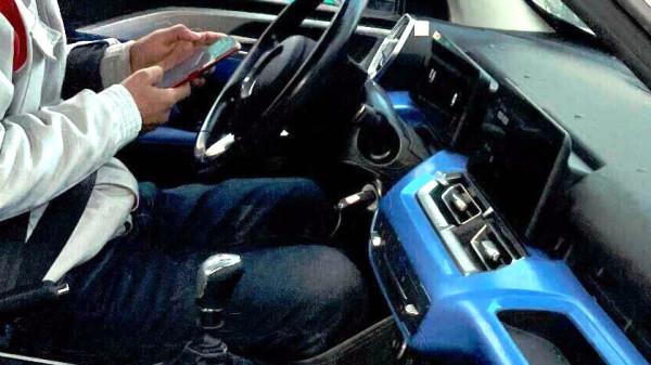 長城金剛炮內飾諜照曝光：誰說皮卡不能有科技感？