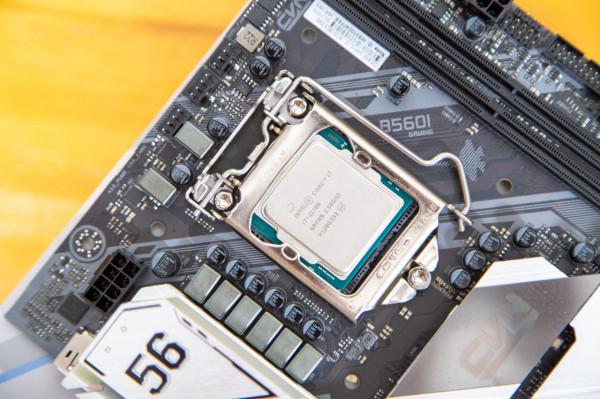 11代最後的倔強：七彩虹B560I+XFX RX 6600XT 裝機分享