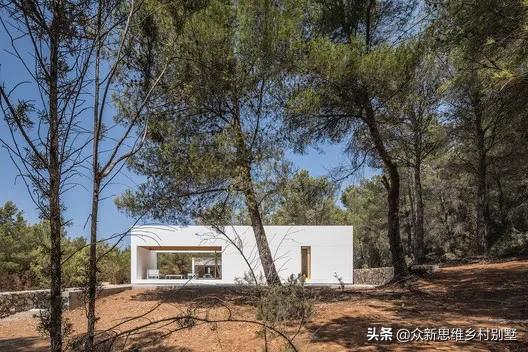 房屋中有花園，花園中有房屋-花園與房屋共生的別墅