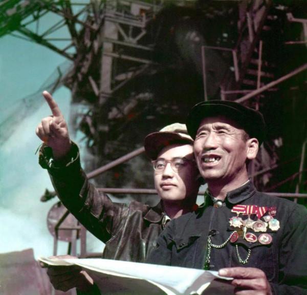 《人民畫報》中的勞動者 《人民畫報》中的勞動者