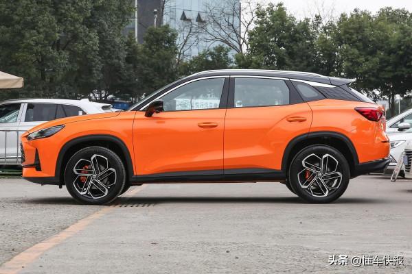 顏值智商都線上，MG ONE和領克06誰更能討潮流達人歡心？