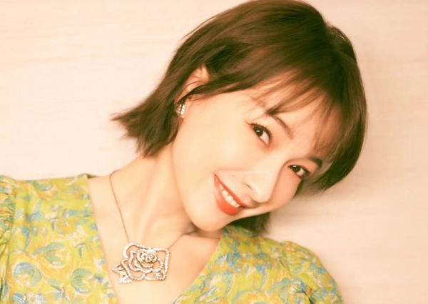 夏天到了,楊採鈺發現綠色應該穿上身了,於是搭出精彩 夏天到了,楊採鈺發現綠色應該穿上身了,於是搭出精彩