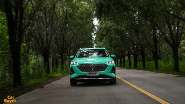 90後“老阿姨”試駕WEY 瑪奇朵，他會給我帶來哪些驚喜？