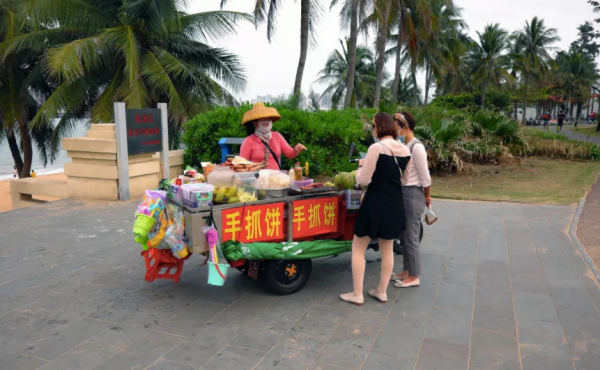電動三輪車方便了老百姓出行?為什麼很多地方又不給上路? 電動三輪車方便了老百姓出行?為什麼很多地方又不給上路?