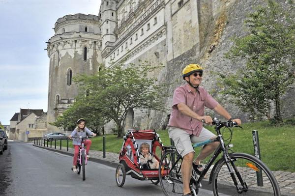 雲遊四方|最浪漫的騎行線路,一路上有古堡、愛情花園和葡萄園 雲遊四方|最浪漫的騎行線路,一路上有古堡、愛情花園和葡萄園