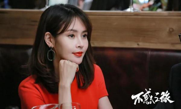 《不惑之旅》熱播,看了梅婷劉威葳,對比一下她人,差距就出來了 《不惑之旅》熱播,看了梅婷劉威葳,對比一下她人,差距就出來了