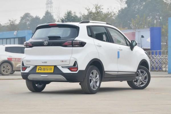 解讀中配，長安CS15靈活好開，價效比不錯，空間表現優秀