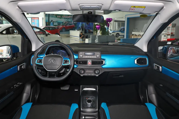 北汽新能源EC配置差異解讀,相同續航,誰值得入手? 北汽新能源EC配置差異解讀,相同續航,誰值得入手?