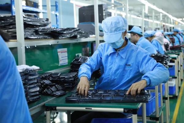 產業帶工廠雙11大集結，“江西打工妹”上淘特掘金