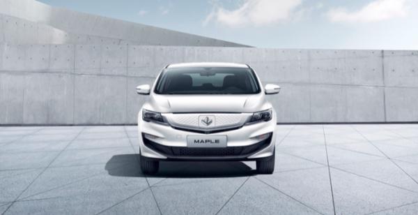 純電動MPV,4706mm長度+0.5小時快充,帶你看楓葉80V 純電動MPV,4706mm長度+0.5小時快充,帶你看楓葉80V