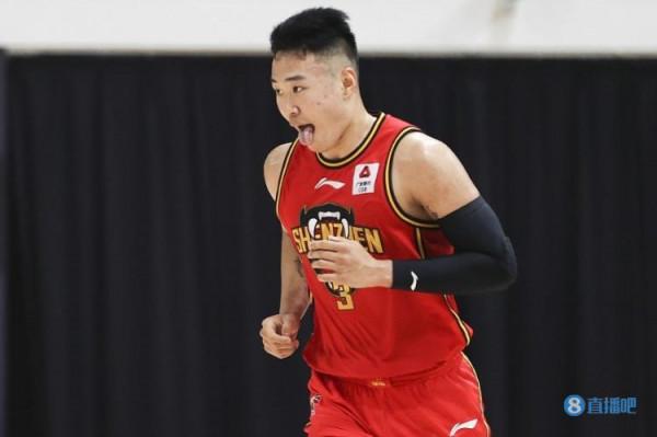 發揮亮眼！賀希寧16中6&amp;罰球13中10得到22分6板 正負值+32