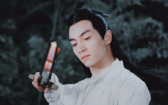 演出“亦正亦邪”就服這10位!帥氣俊美不說,最怕他輕飄飄一笑 演出“亦正亦邪”就服這10位!帥氣俊美不說,最怕他輕飄飄一笑