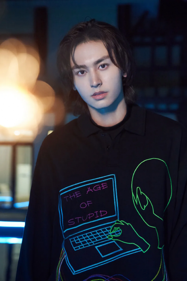 張哲瀚求大佬幫復出？李莎旻子坑渣男？李誕撈金無底線？