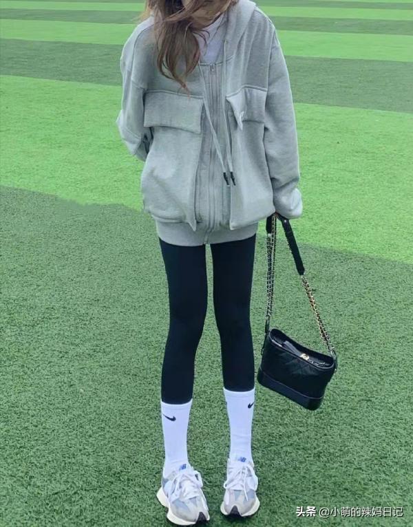 單車褲算什麼?今年流行的“鯊魚褲”才真厲害,顯瘦顯腿長還時髦 單車褲算什麼?今年流行的“鯊魚褲”才真厲害,顯瘦顯腿長還時髦