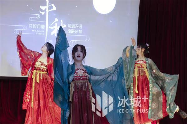 品月餅，“憶東林”