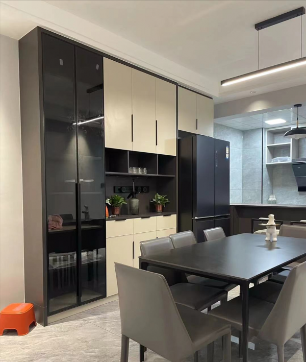 家裡裝修餐邊櫃怎樣做出高階感？謹記這10點