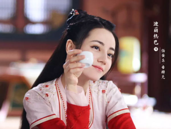 《安樂傳》曝中秋海報，6大女配意外出彩，顏值集體線上不輸熱巴