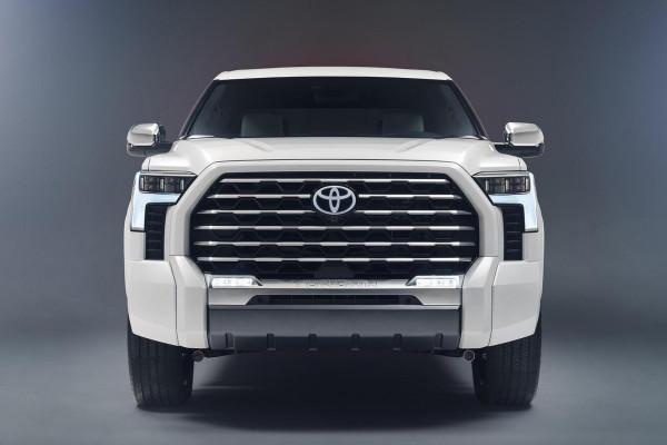 太豪華！很難讓人相信這是“豐田皮卡”，坦途Capstone官圖釋出