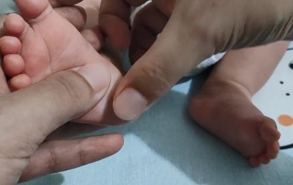 “二拇指長不疼娘”可信嗎？媽媽可別被誤導了，瞭解一下漲知識