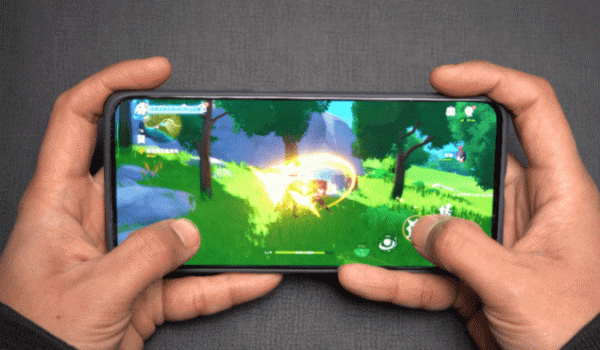 2K直屏旗艦級水桶機 realme真我GT2Pro緞黑測評