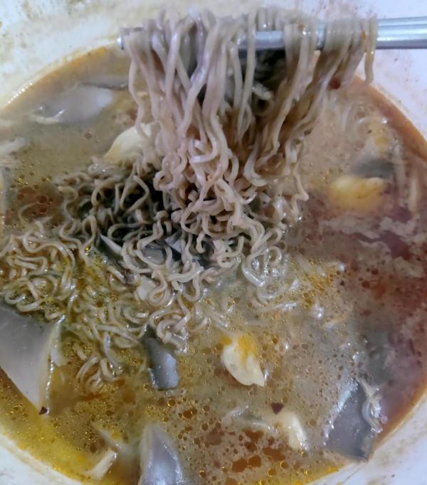 雖然有點晚，但是減肥打卡永遠不會缺席，練起來